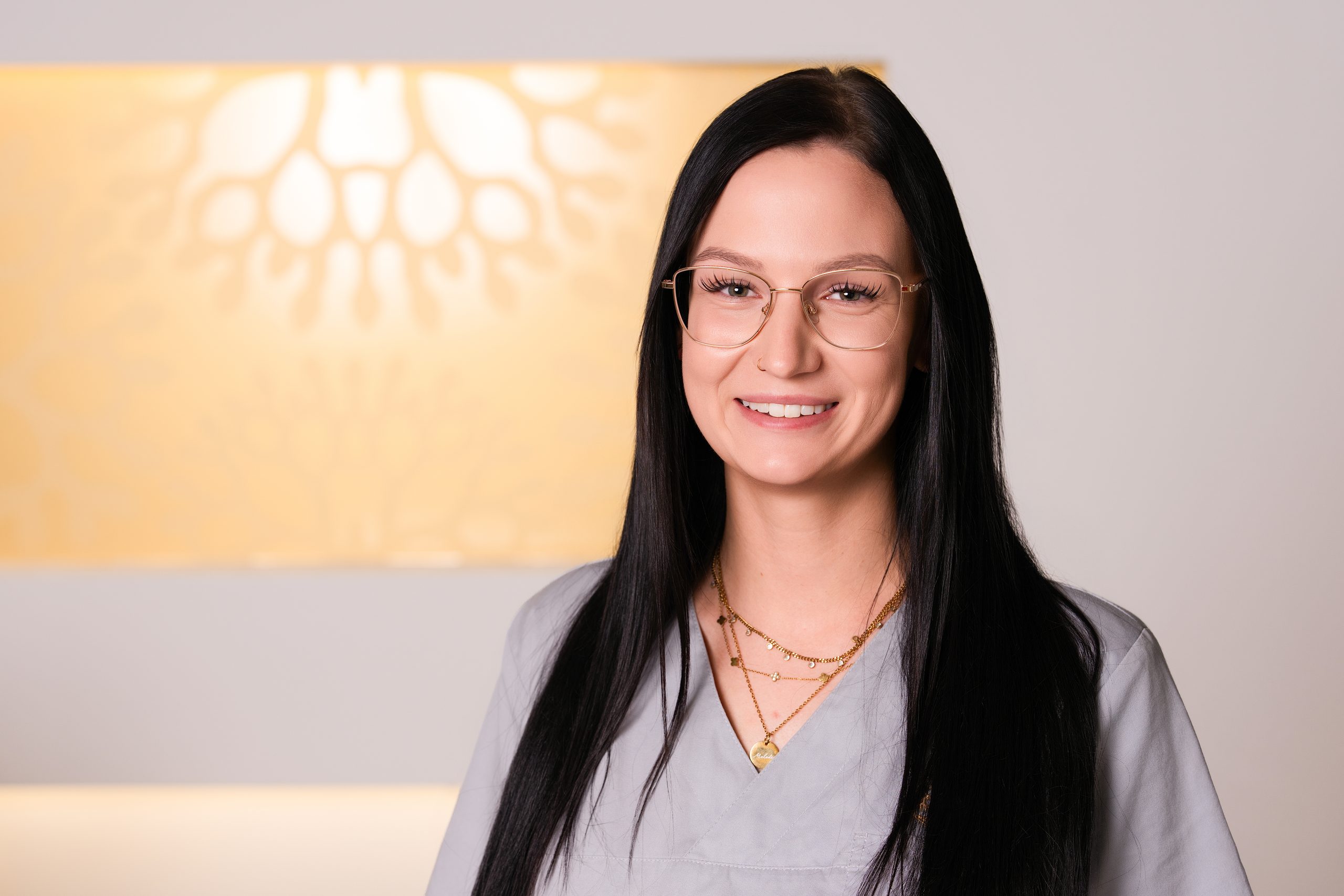 Lee Ann Biozahnarzt Dresden Team